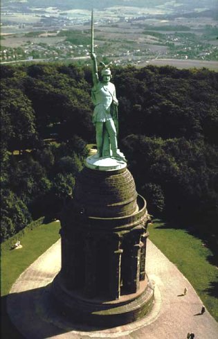 Hermann-Denkmal